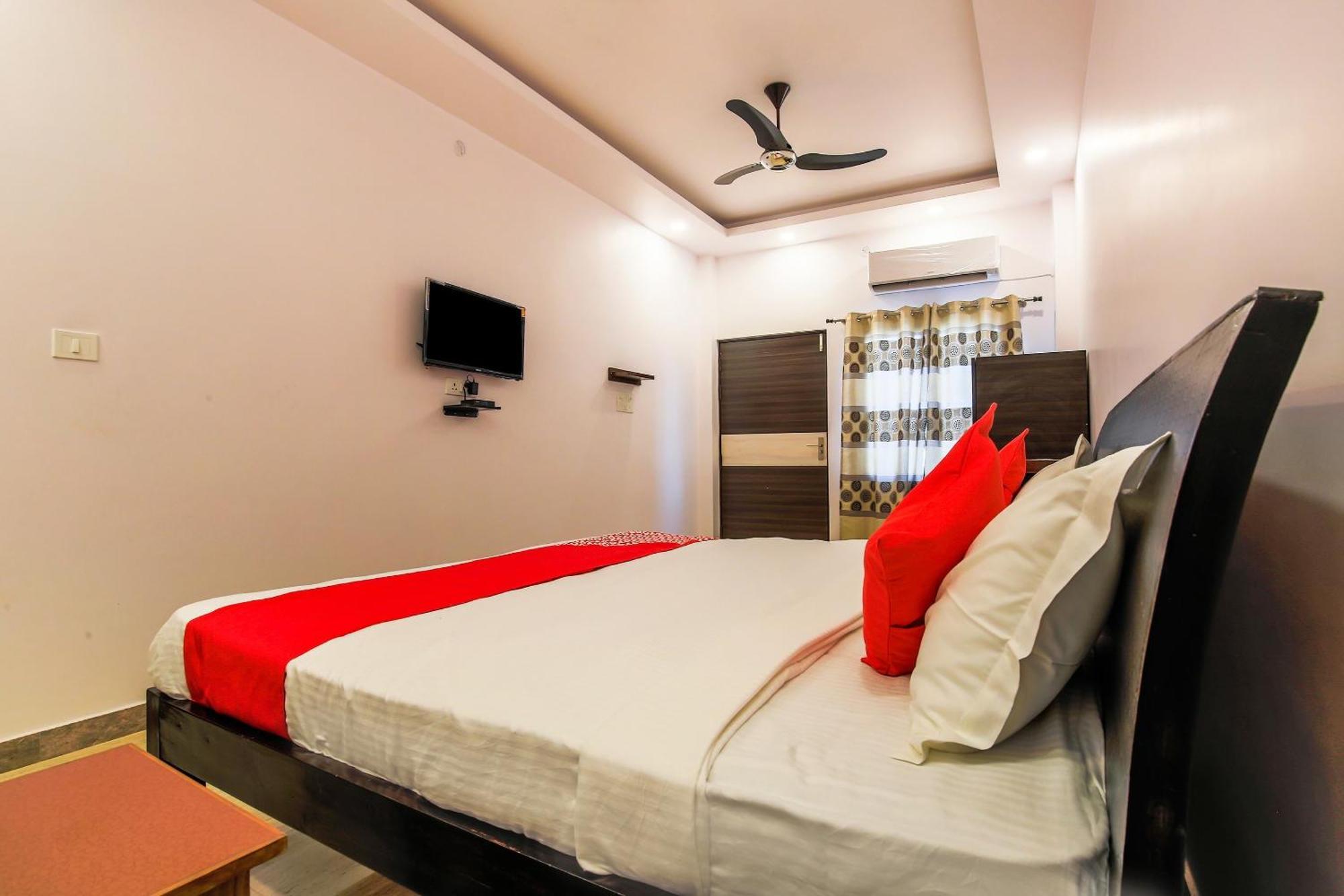 Hotel O Vaibhav Laxmi Paradise Chinhat Exterior photo